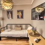 Lily\'S Studio 4 By Bulgarentals - Central Sofia